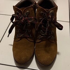 White Mountain Brown Ankle Boots with Black and Red Laces